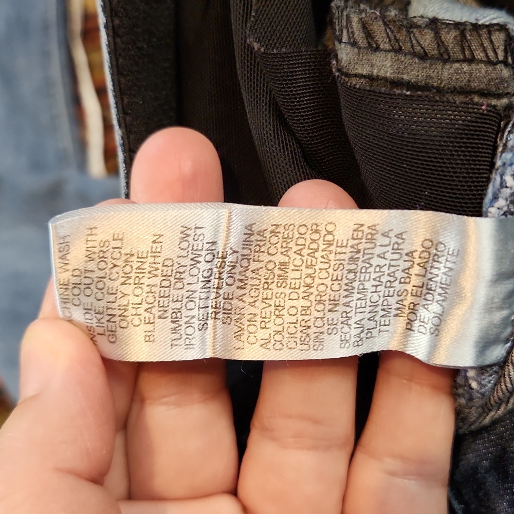Democracy "Ab"solution Denim Jeans 12 - Picture 12 of 12
